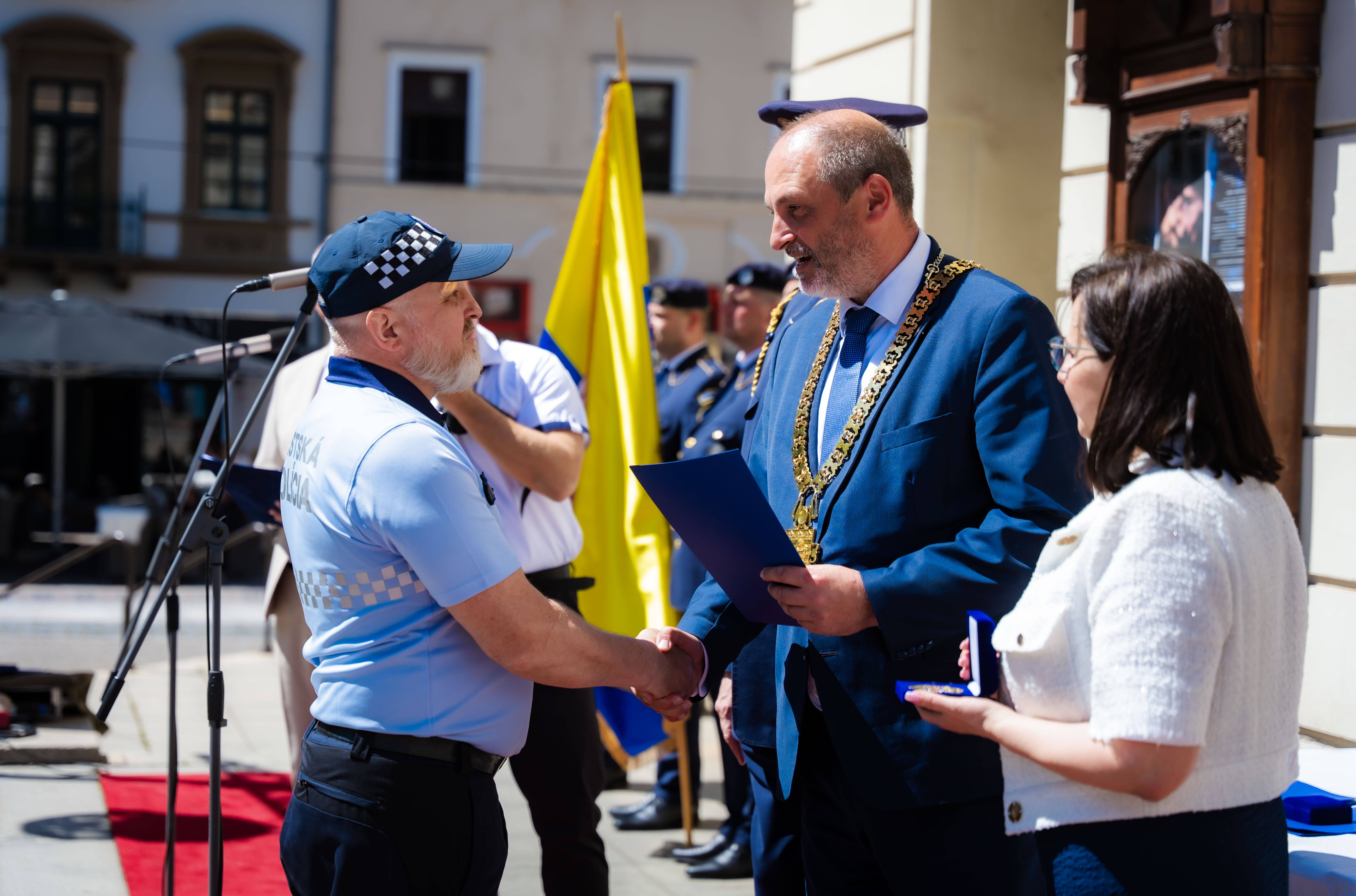 Slavnostne ocenovanie prislusnikov Mestskej policie mesta Kosice -1-137
